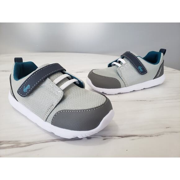 NEW EASY ON - Size 4 INFANT BABY See Kai Run Blue Stryker FlexiRun Sneaker Shoe - Picture 1 of 7